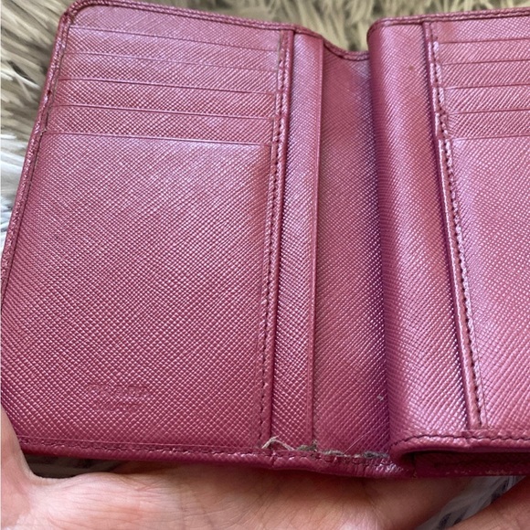 Prada Red Wallet - Picture 4 of 5